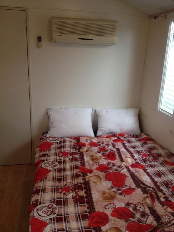 Oliholiday Mobilehomes - Cavallino Buitenkant foto